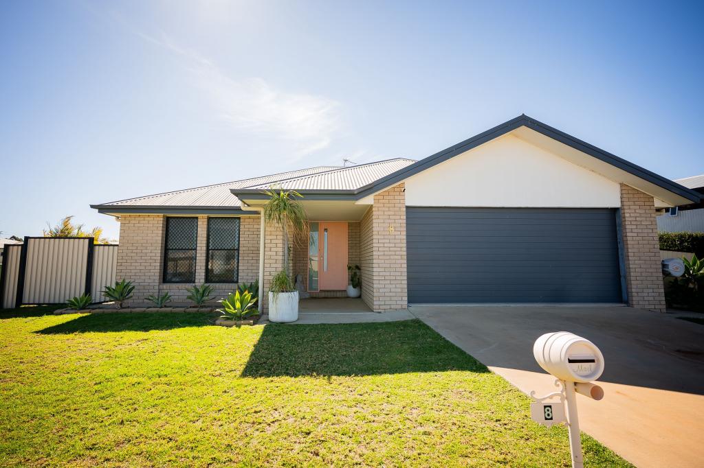 8 Lockyer Cres, Roma, QLD 4455
