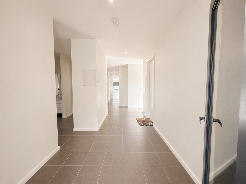 20 Botanical Dr, Caroline Springs, VIC 3023