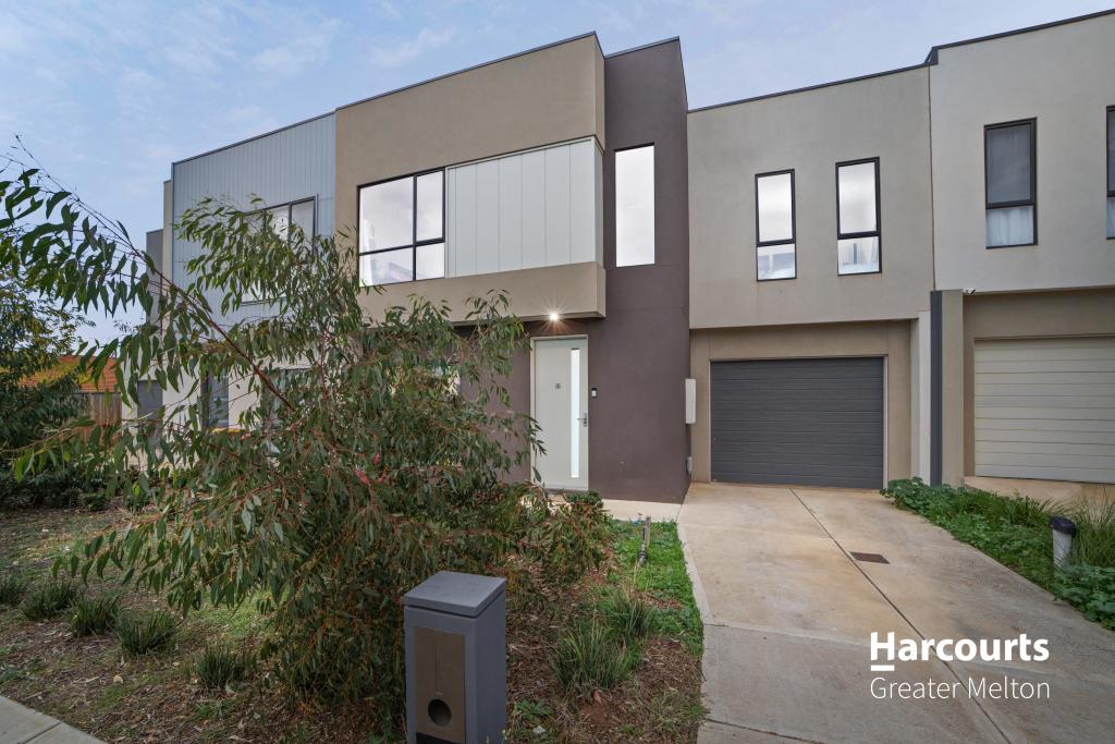 16 Steadfield Cct, Melton South, VIC 3338