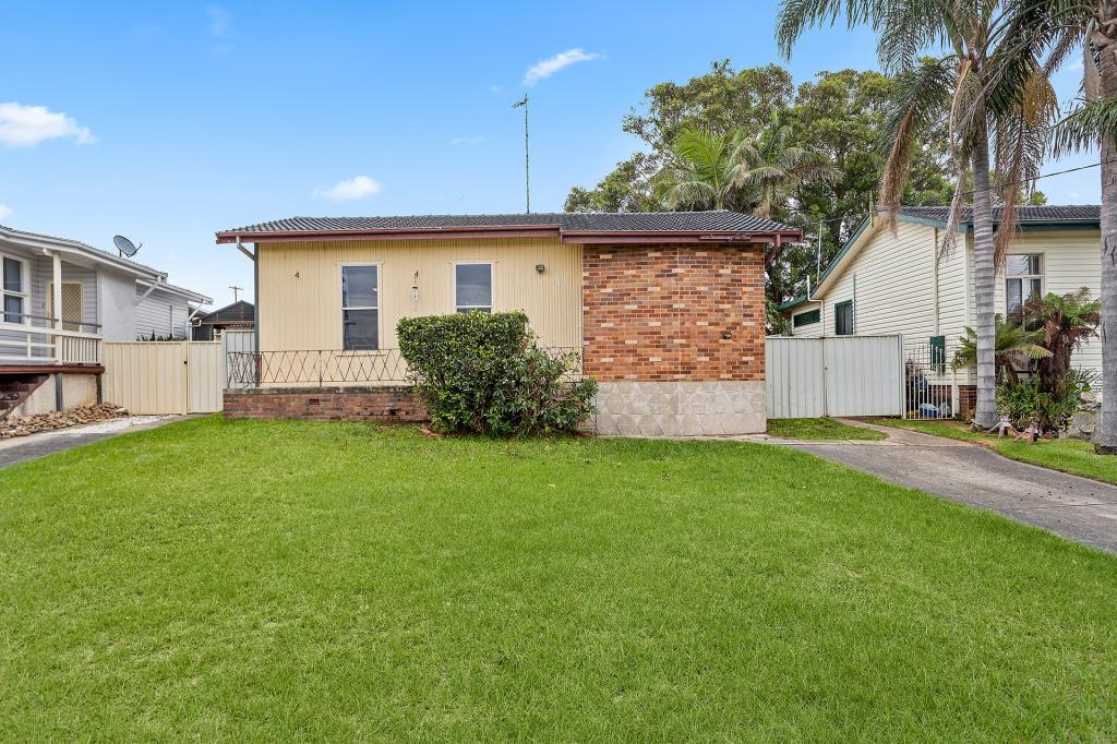 8 The Kingsway, Warilla, NSW 2528