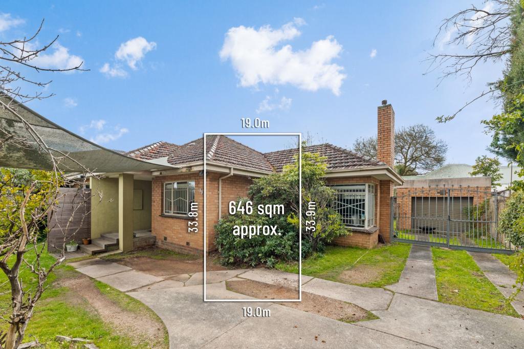 39 Canterbury Rd, Blackburn, VIC 3130