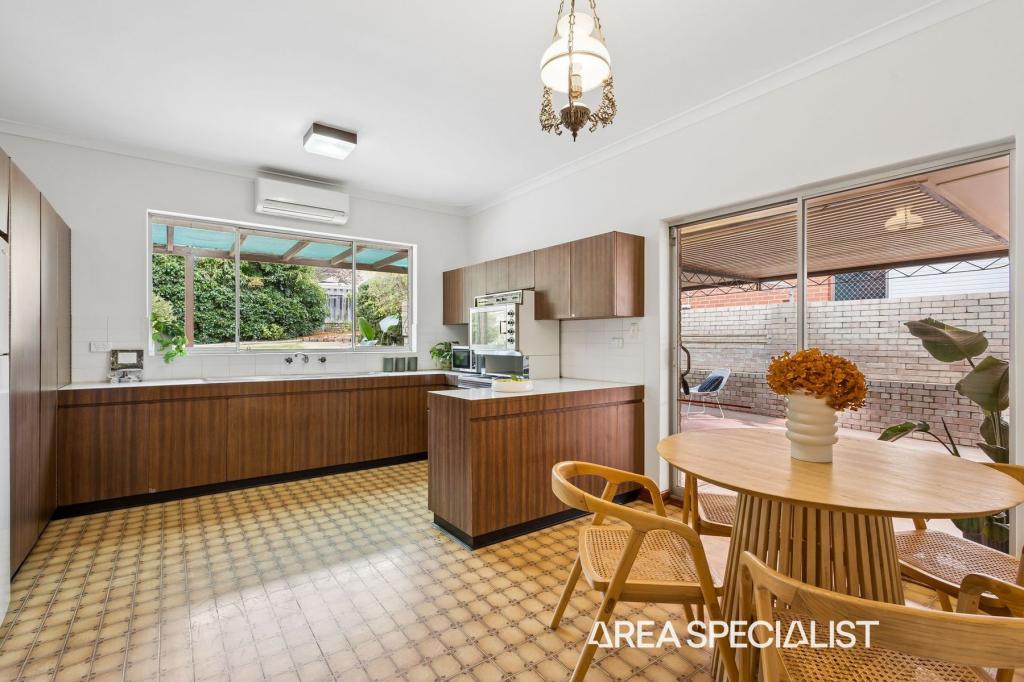 23 Cromarty Rd, Floreat, WA 6014