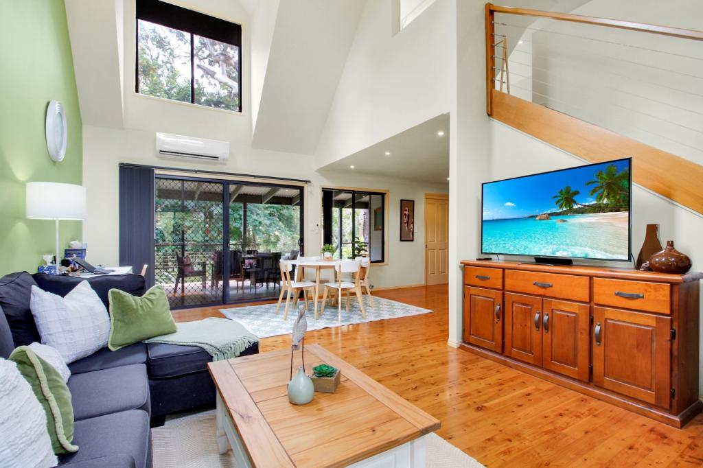 13 Noogie St, Macleay Island, QLD 4184