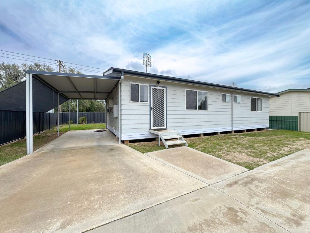 3/4 Powter St, Parkes, NSW 2870