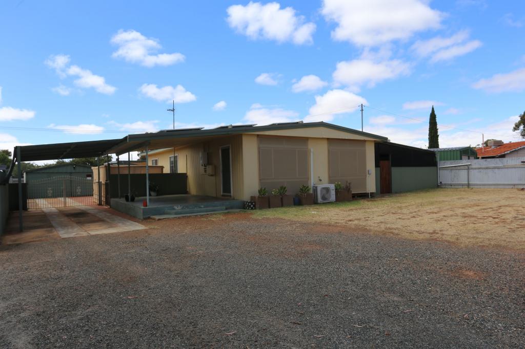 20 Grevillea Cres, Kambalda West, WA 6442