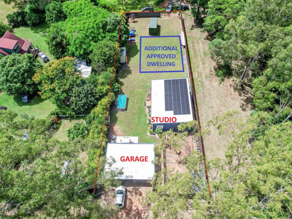 8 Kay St, Russell Island, QLD 4184