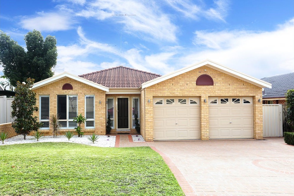 20 Minnek Cl, Glenmore Park, NSW 2745