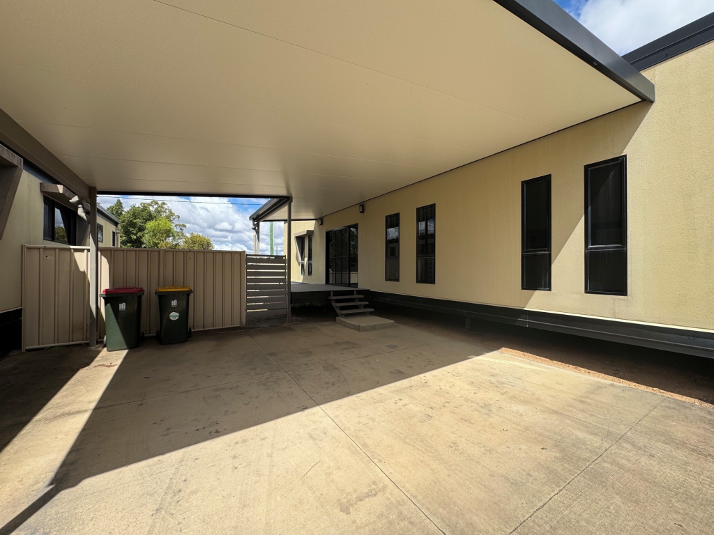 1/51 Kemmis St, Nebo, QLD 4742