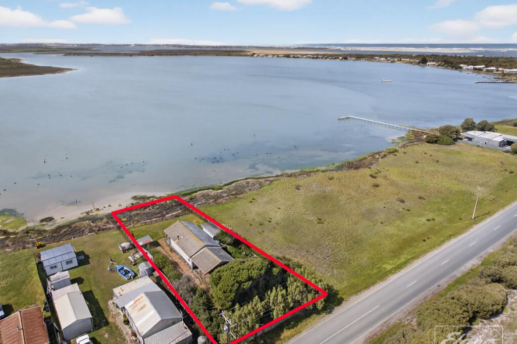 39 Mundoo Channel Dr, Hindmarsh Island, SA 5214