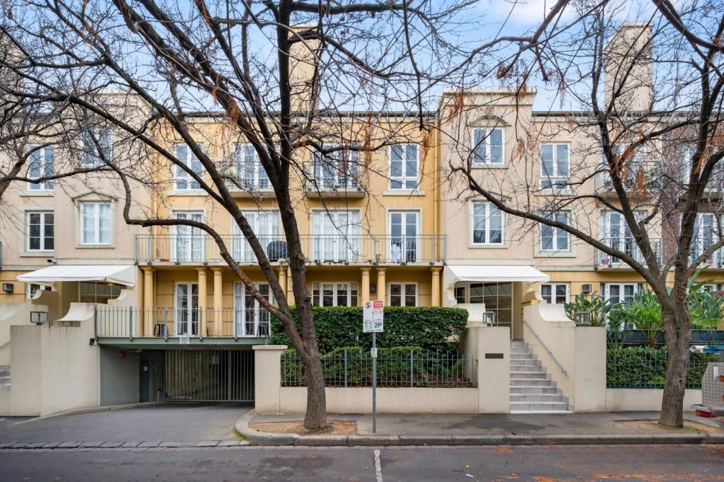 11/8 Wellington Cres, East Melbourne, VIC 3002