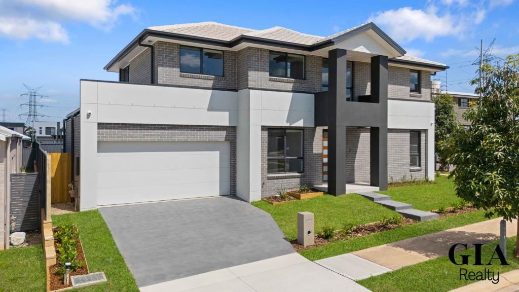2 LENTIL ST, ORAN PARK, NSW 2570