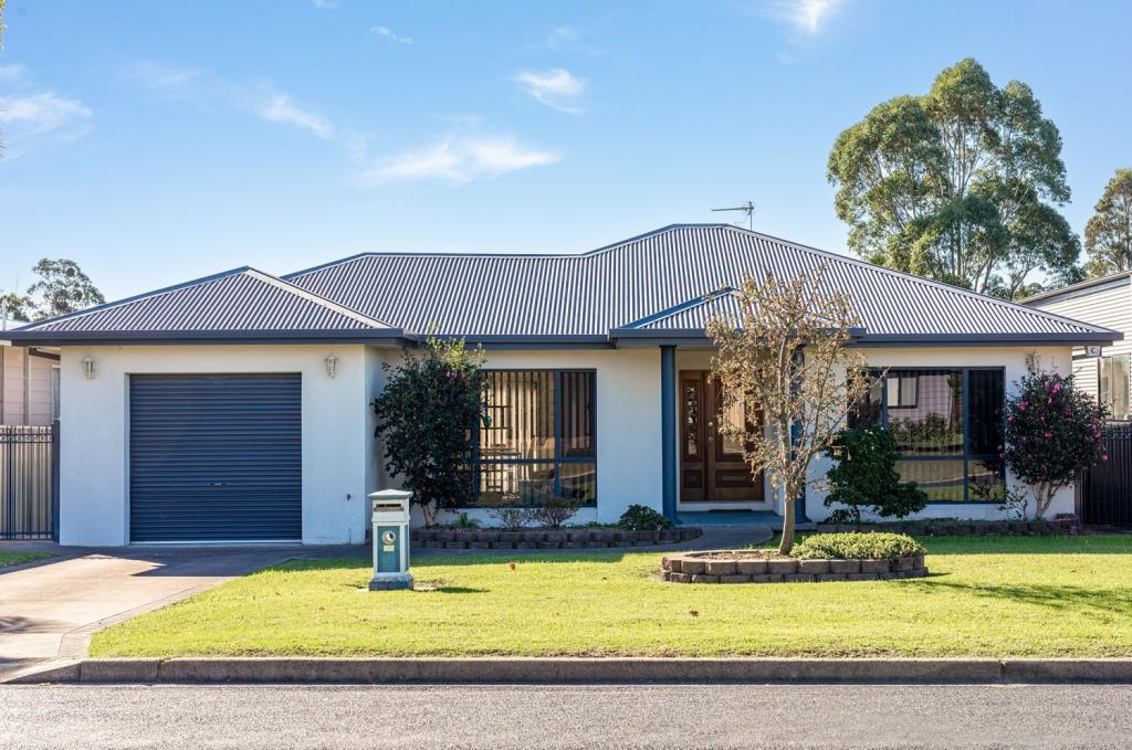 25 LAKESIDE DR, EDEN, NSW 2551