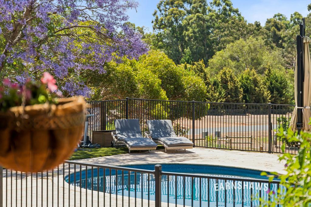 14 Centenary Dr, Gidgegannup, WA 6083