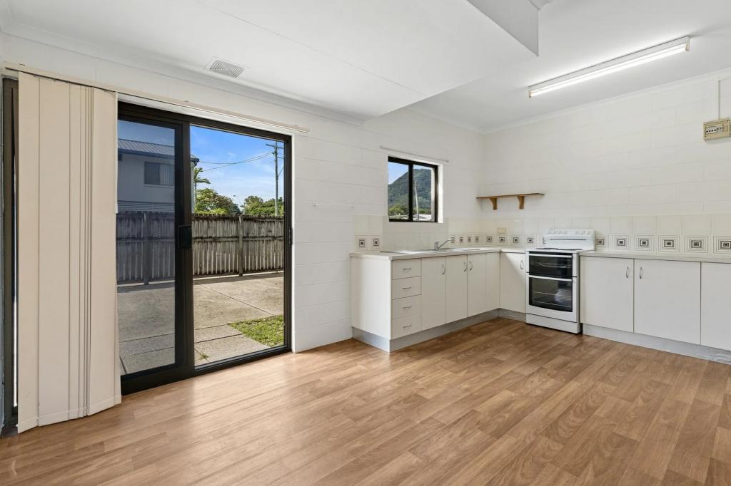 2/112 Windarra St, Woree, QLD 4868