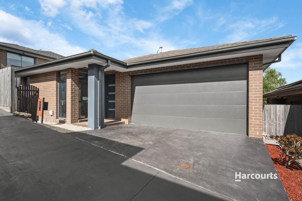 5 BUTINA CRST, PAKENHAM, VIC 3810