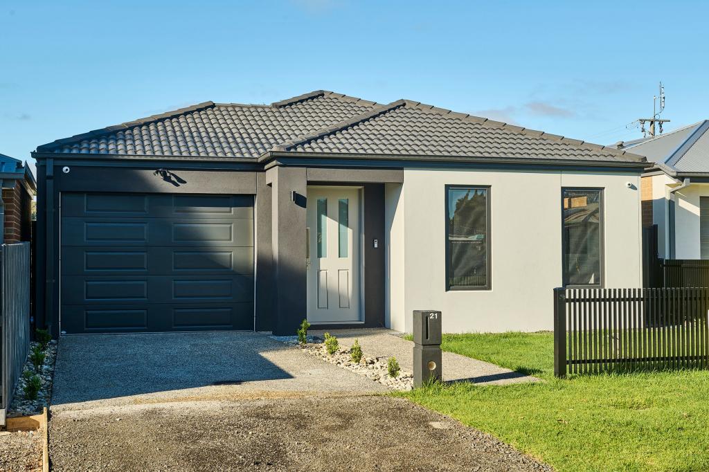 21 Mcmahon St, Heathcote, VIC 3523