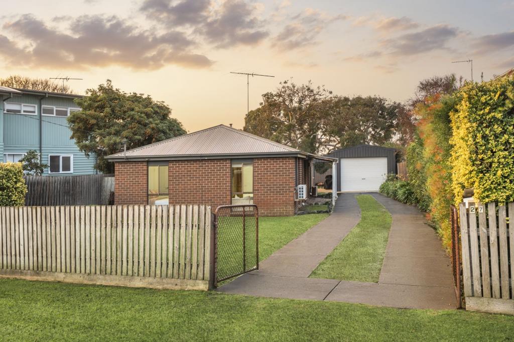 27 Powell St E, Ocean Grove, VIC 3226