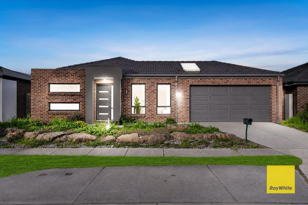 4 CABARITA ST, TRUGANINA, VIC 3029