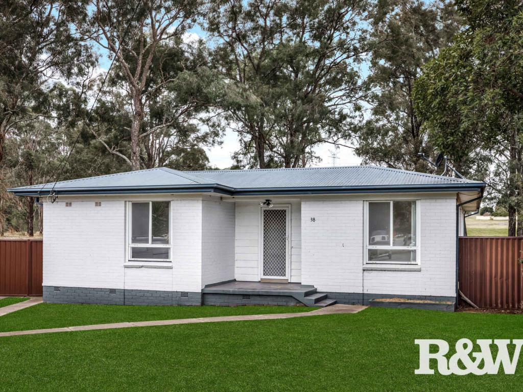 38 Resolution Ave, Willmot, NSW 2770