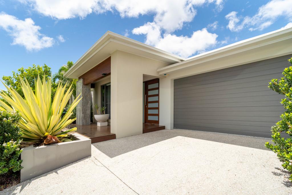 5 Clover Way, Helensvale, QLD 4212