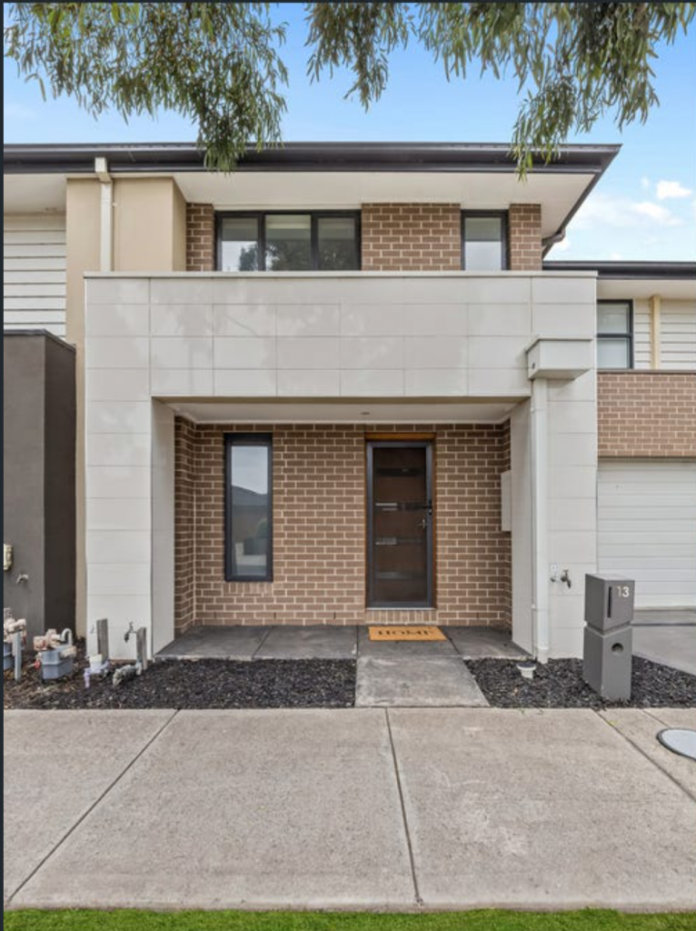 13 BIRCHMORE RD, WOLLERT, VIC 3750