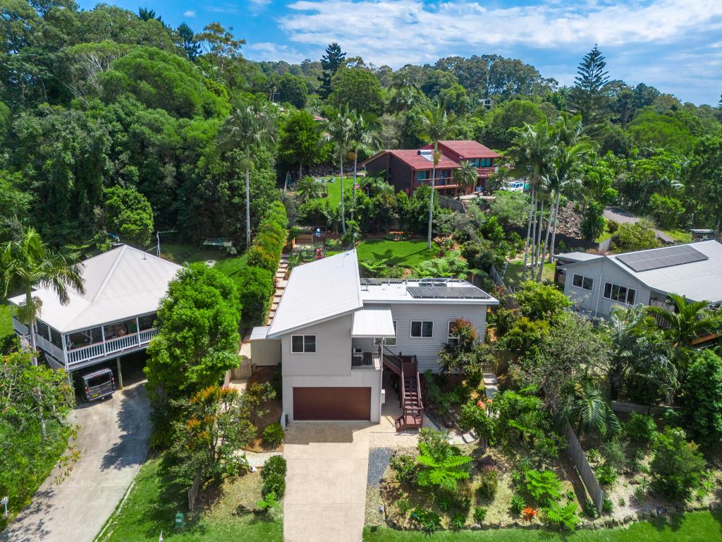 27a Rajah Rd, Ocean Shores, NSW 2483