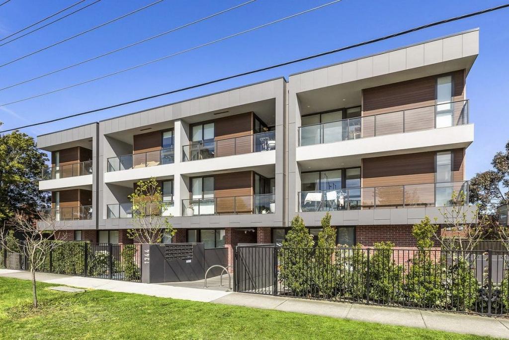 205/1344 Dandenong Rd, Hughesdale, VIC 3166