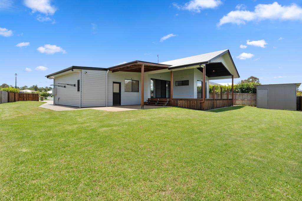 37 Cambridge Cct, Southside, QLD 4570