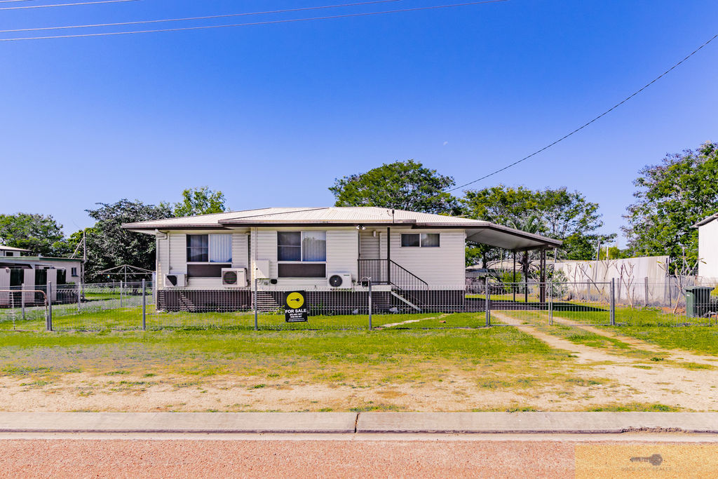 2 Holliman St, Queenton, QLD 4820