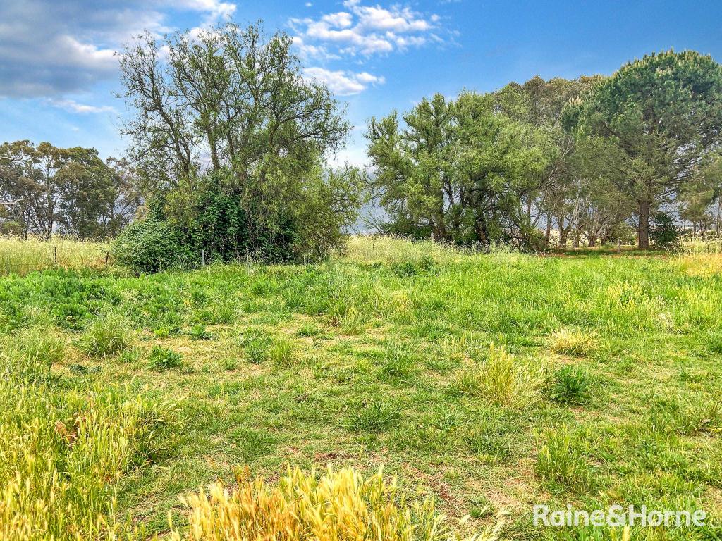 4 Rawson St, Greenethorpe, NSW 2809