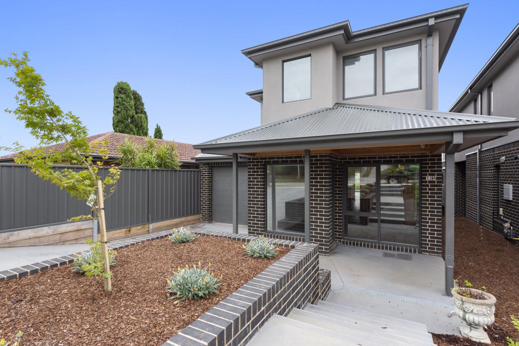 13a Monteith Cres, Endeavour Hills, VIC 3802