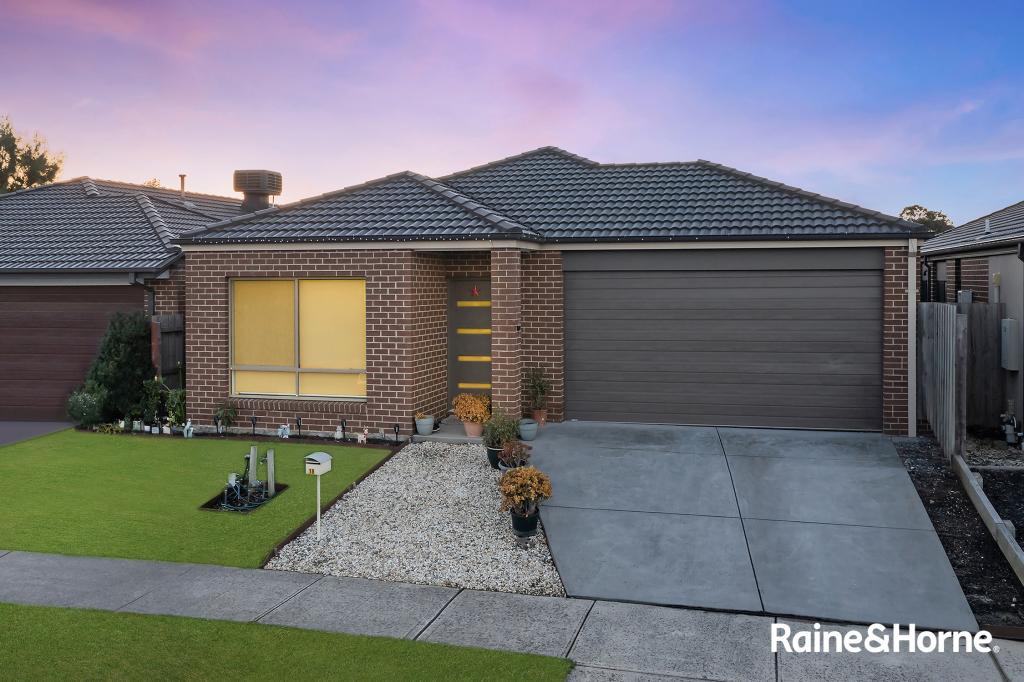 18 Ferrari Dr, Cranbourne East, VIC 3977