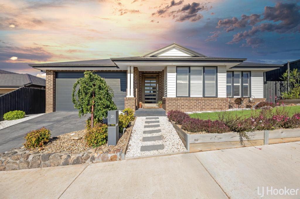 31 Hollyhoke Dr, Maddingley, VIC 3340