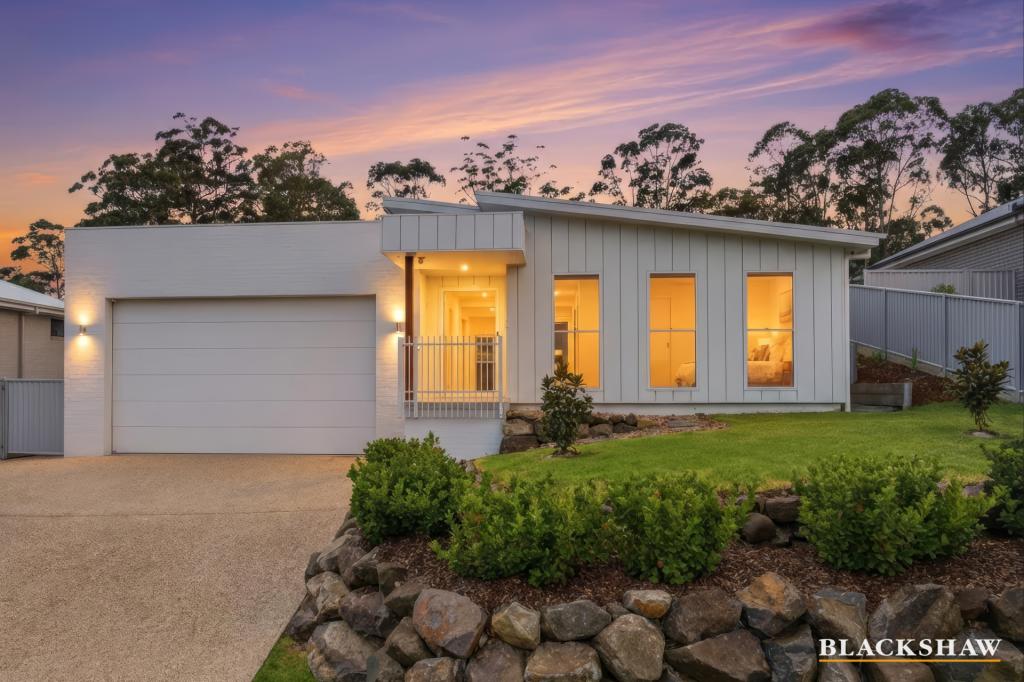 13 Buguri Cres, Malua Bay, NSW 2536
