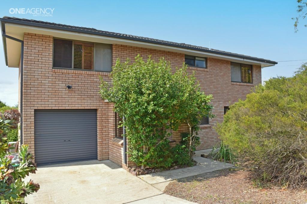 16 Coila Ave, Tuross Head, NSW 2537