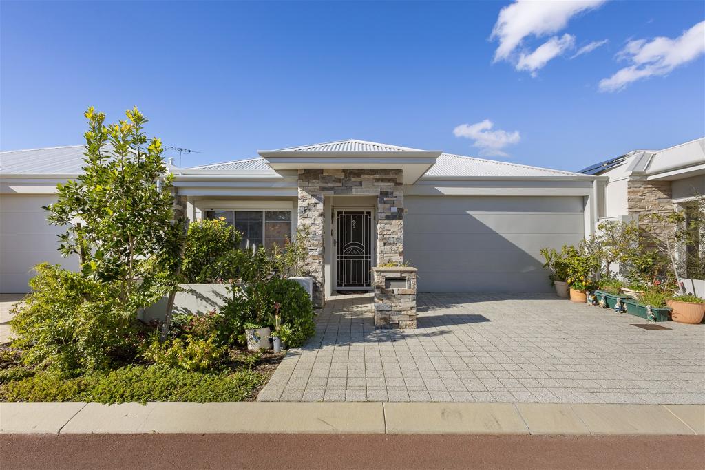 24 Sawgrass View, Gnangara, WA 6077