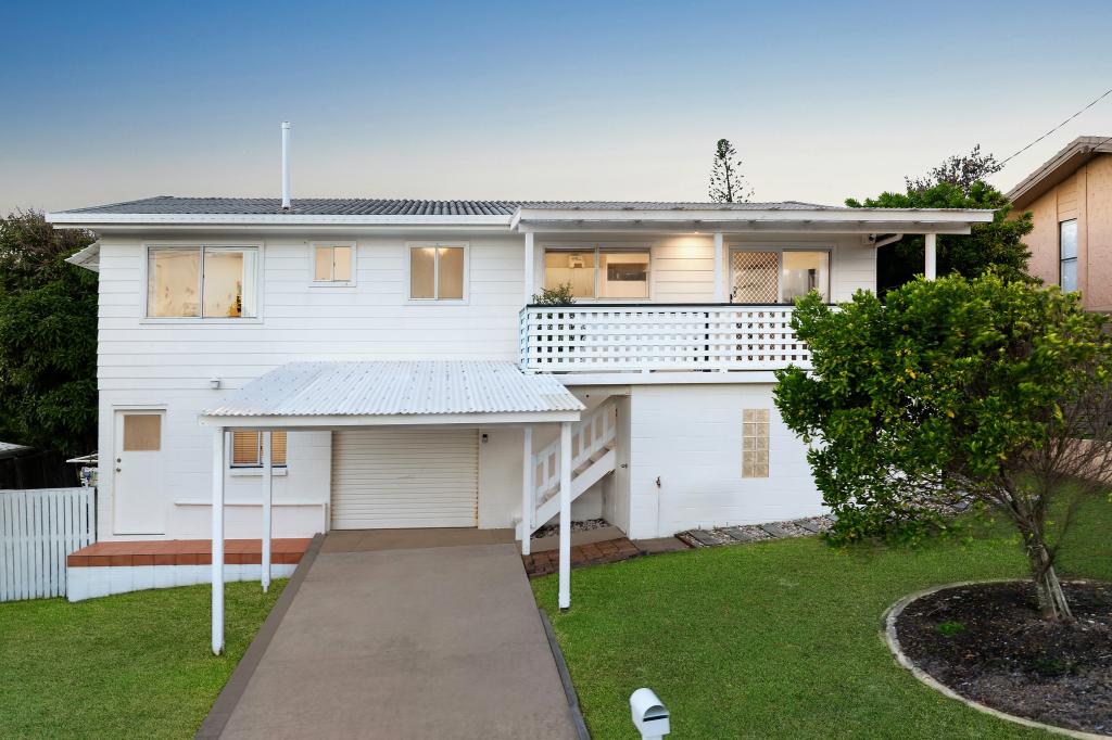 10 Landrail St, Peregian Beach, QLD 4573