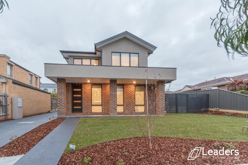 1/5 BRUCE ST, MOUNT WAVERLEY, VIC 3149