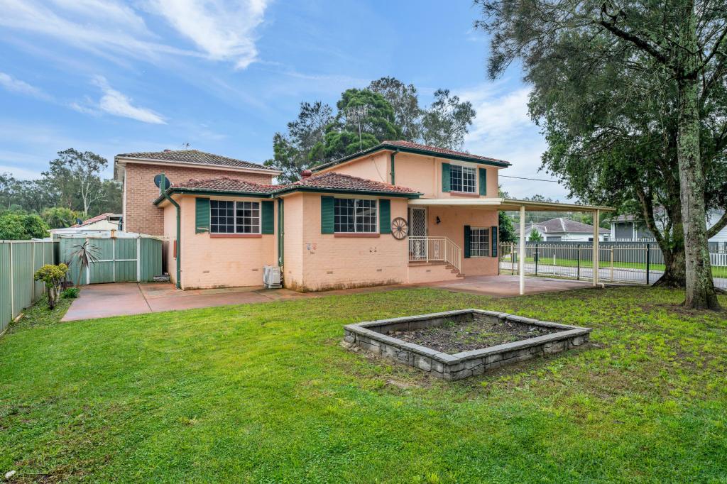 1/335 TUGGERAWONG RD, TUGGERAWONG, NSW 2259