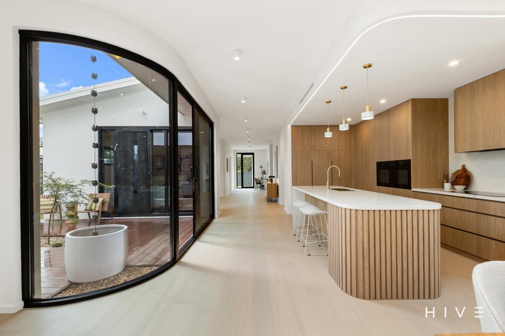 34 Collier St, Curtin, ACT 2605