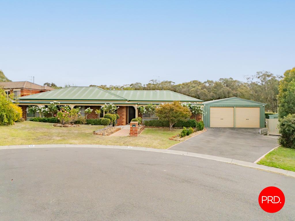 12 KILBY CT, KANGAROO FLAT, VIC 3555