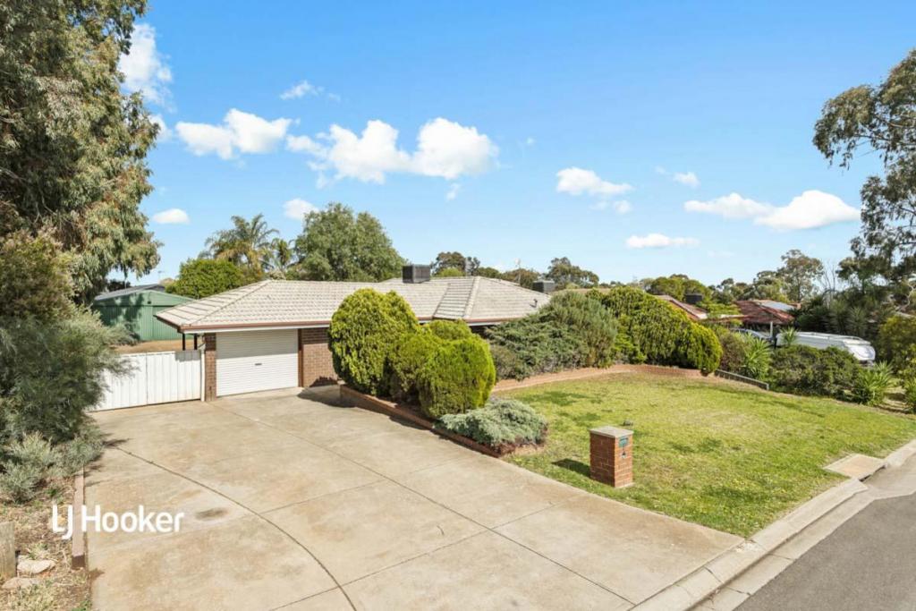 19 Ina Cl, Craigmore, SA 5114