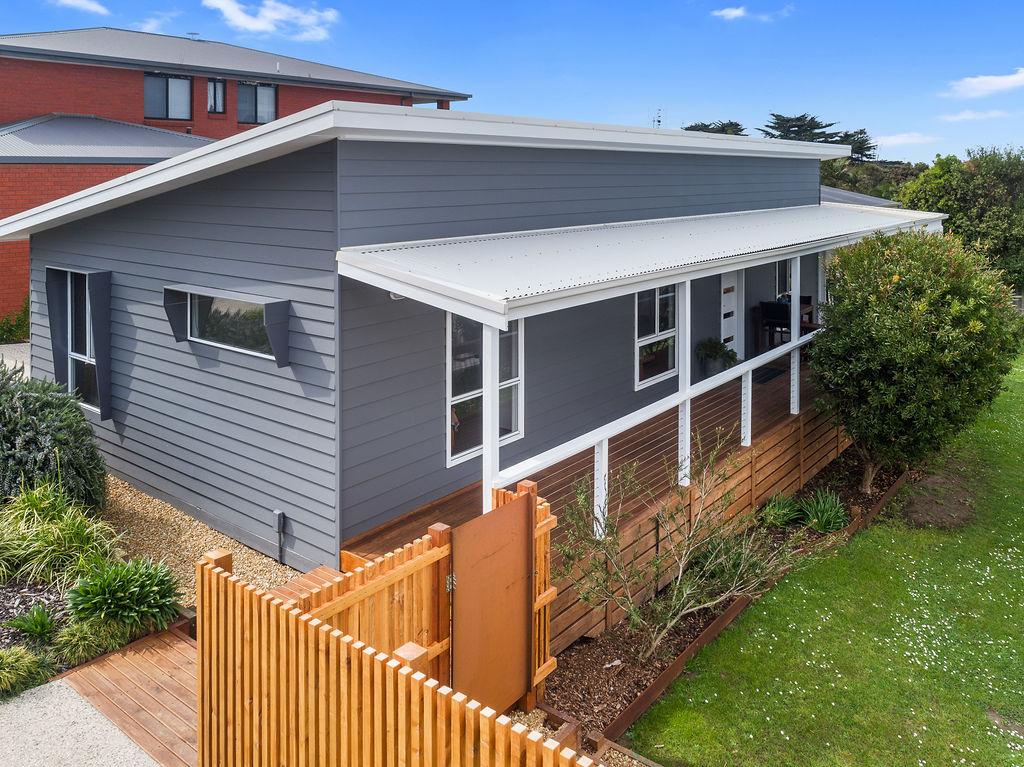 19 Seaview Dr, Apollo Bay, VIC 3233