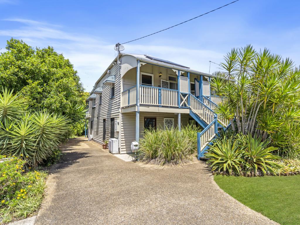 54 Glenora St, Wynnum, QLD 4178