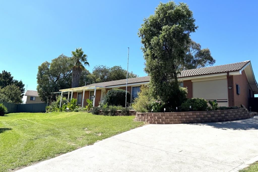 73 Corry Pl, Windradyne, NSW 2795