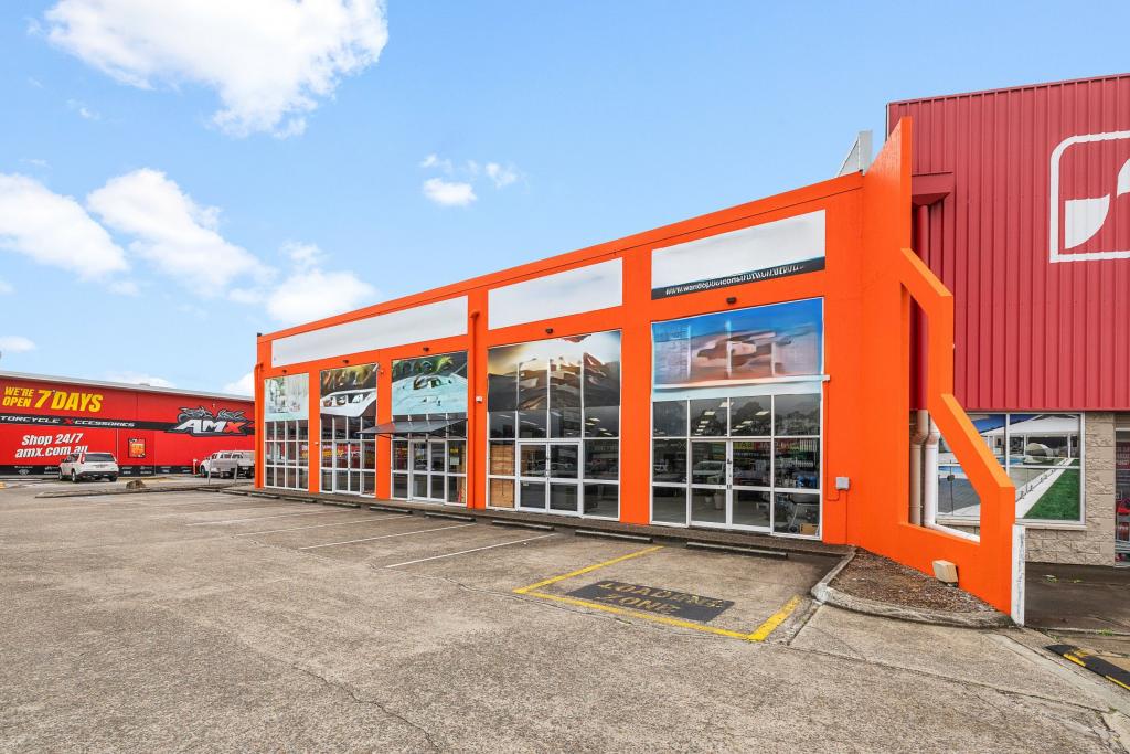 1/100 REDLAND BAY RD, CAPALABA, QLD 4157