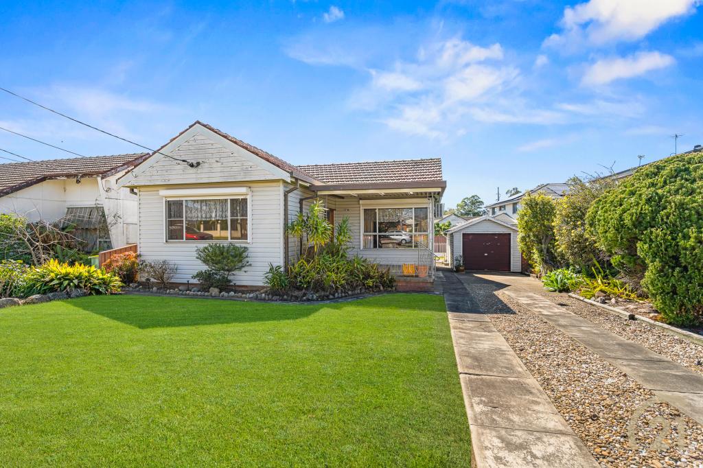 3 Lawrence St, Fairfield, NSW 2165