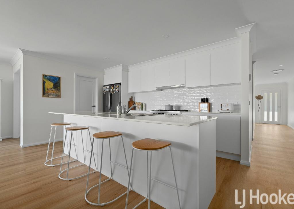 15 Gregory St, Kelso, NSW 2795