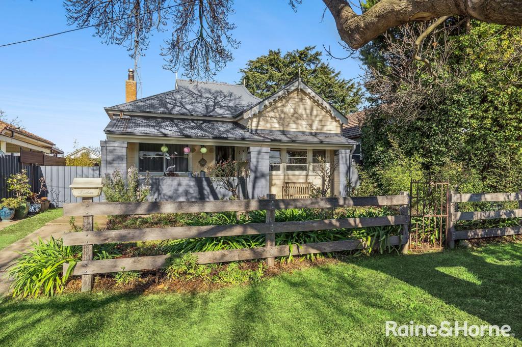 6 NEVILLE ST, GOULBURN, NSW 2580