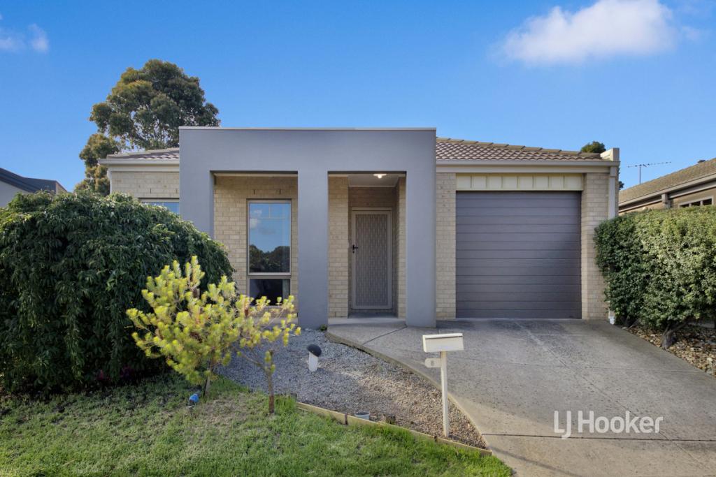 8 Tanner Mews, Point Cook, VIC 3030